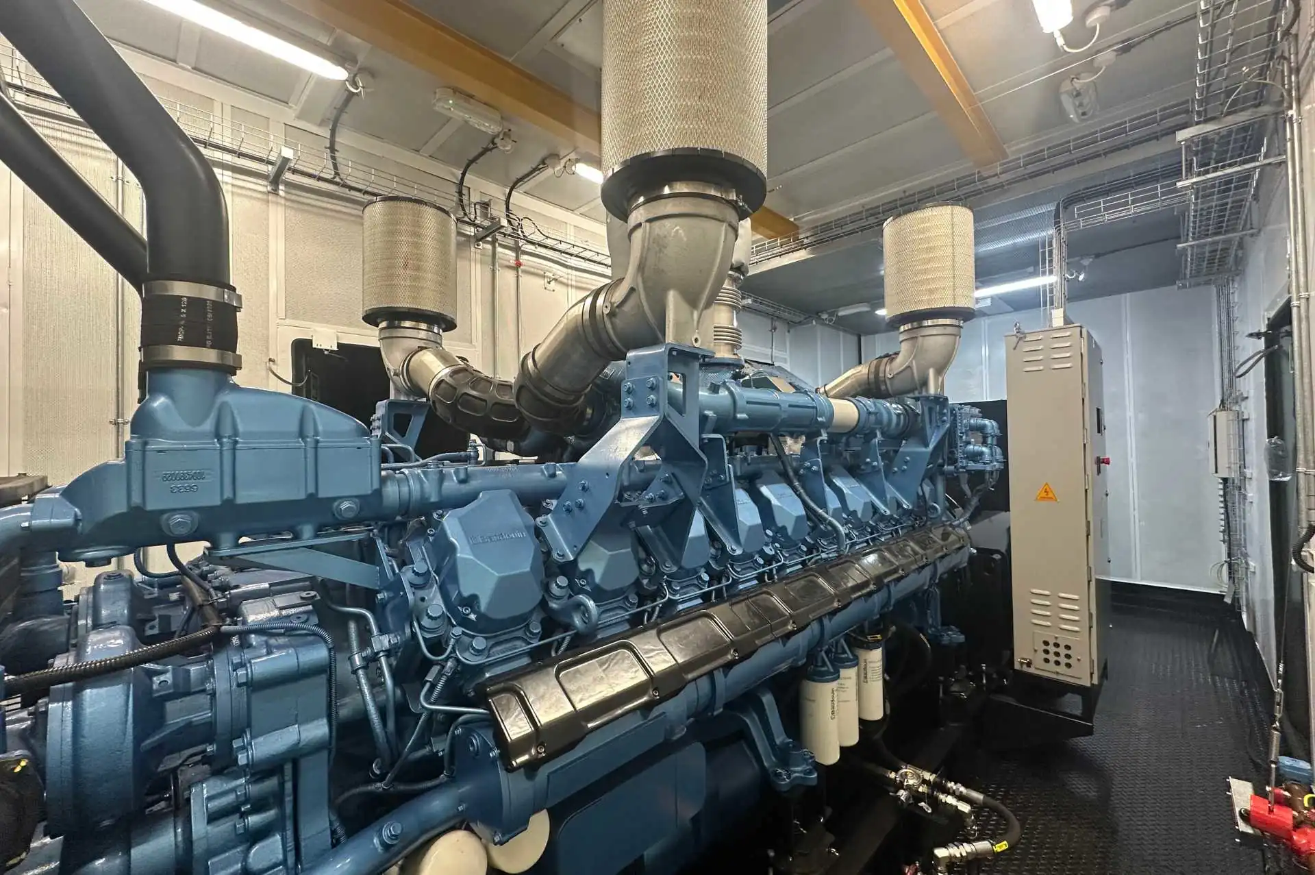 Diesel Genset inside acoustic enclosure 1920x1277
